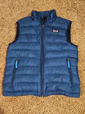 Boys Patagonia Blue Quilted Down Vest Small
